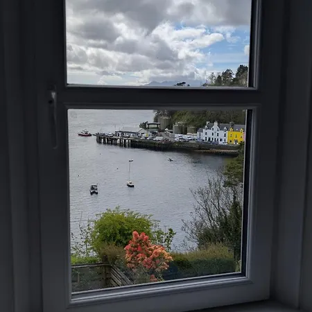 Coolin View Hotel Portree Exterior photo