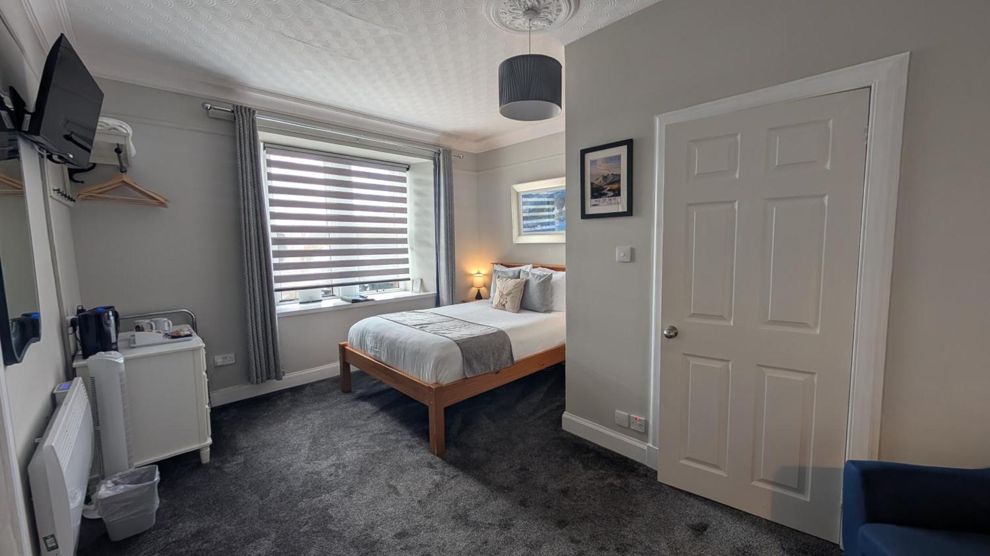 Coolin View Guest house 3*